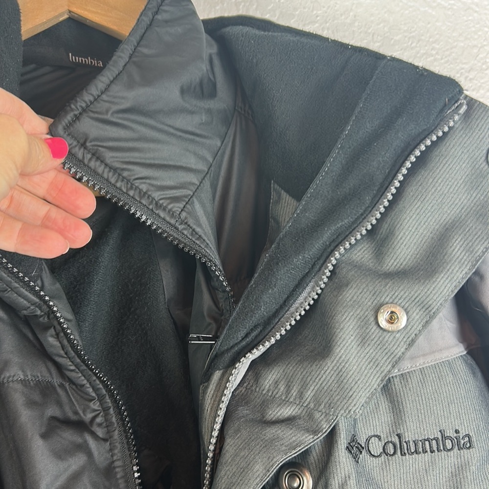 Columbia 2 in 1 lightweight puffer with Omni tech hood jacket large tall - Picture 11 of 14